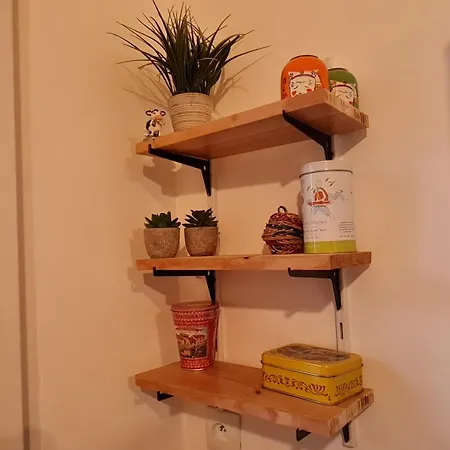 Apartamento Avec Clim, 5 Min Métro Paris, Cour Privée